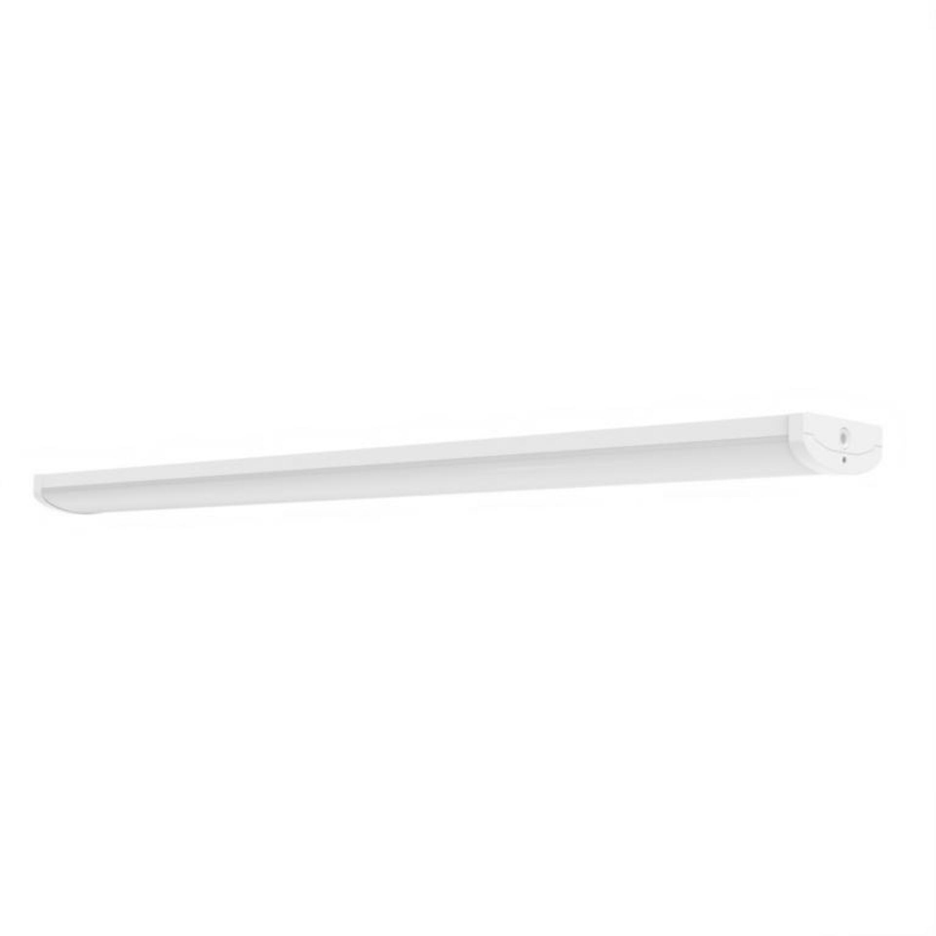 OSRAM LEDVANCE LED přisazené svítidlo LN SF IP44 EM 1500 P 45W 840 WT 4058075733251