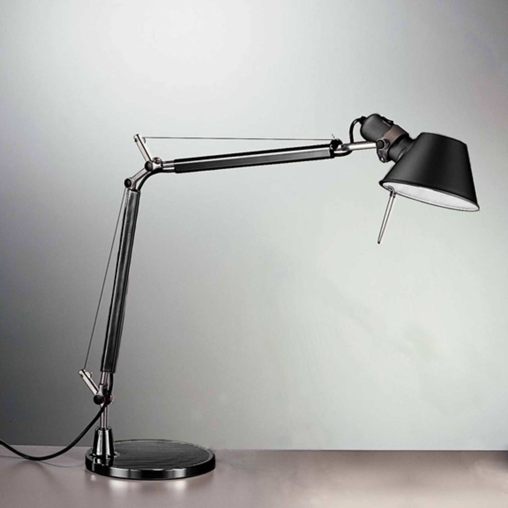 Artemide TOLOMEO stolní MINI žárovková černá 220V bez podstavce A005940