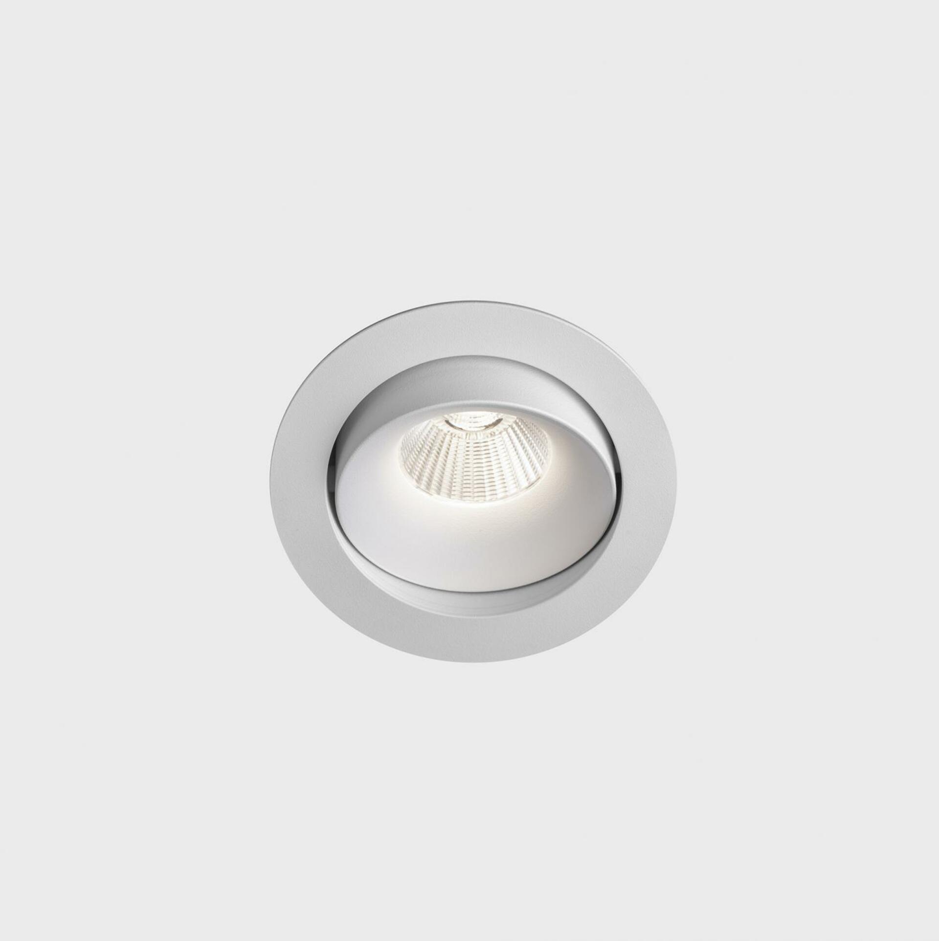 KOHL LIGHTING KOHL-Lighting LUXO TILT zapuštěné svítidlo s rámečkem pr.105 mm bílá 38° 12W CRI 90 3000K PHASE CUT