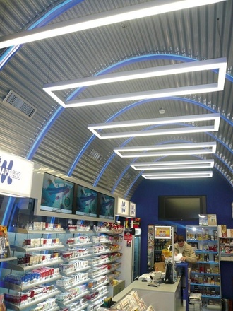 SEC Stropní nebo závěsné LED svítidlo s přímým osvětlením WEGA-FRAME2-DA-DIM-DALI, 50 W, černá, 886 x 330 x 50 mm, 3000 K, 6640 lm 322-B-105-01-02-SP